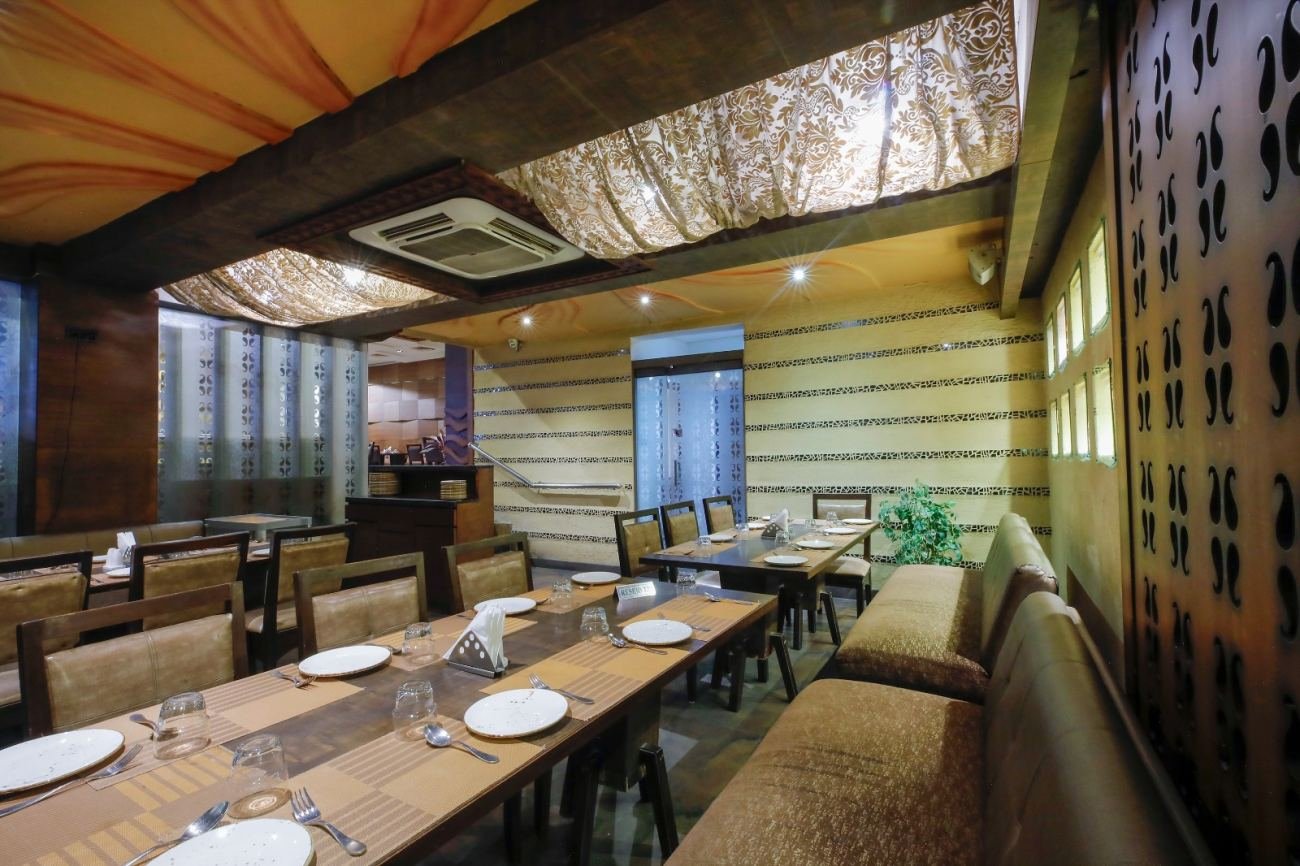 Private Dining Cabin